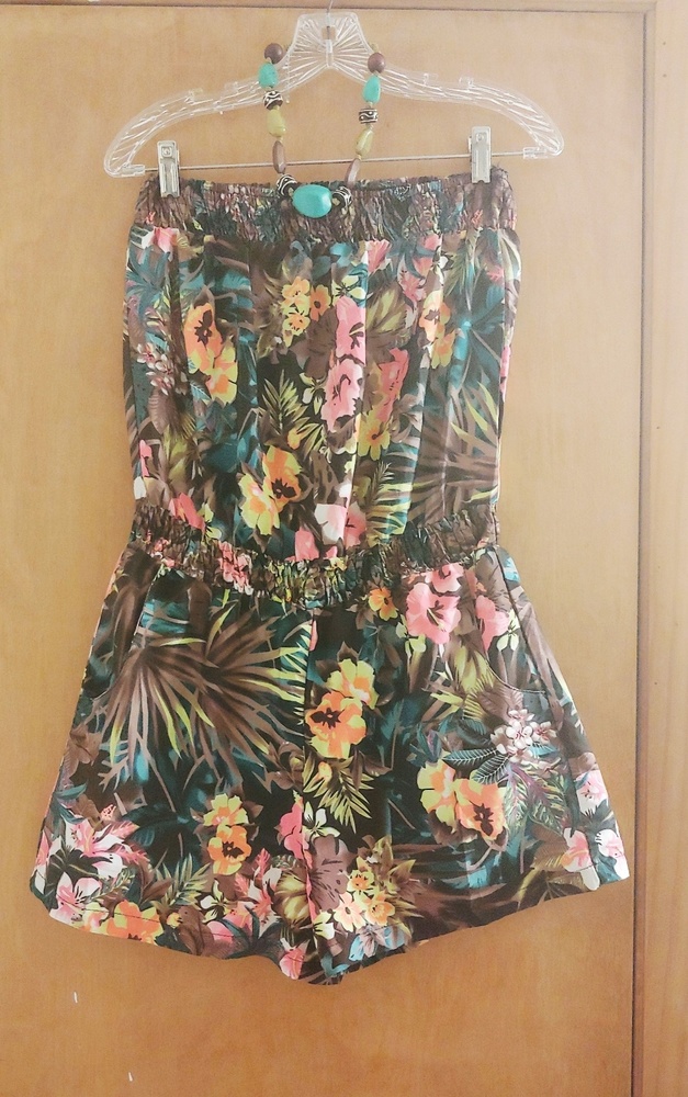 One piece short romper